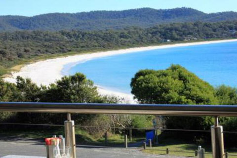 BAY Of FIRES BEACH SHACK Ocean Views From A Modern Beachhouse - Your Accommodation 6