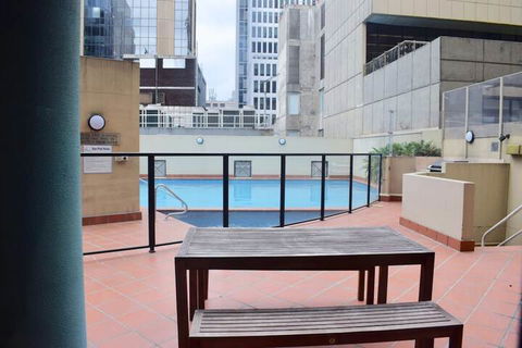 Amazing Studio With Pool In Central Sydney - Your Accommodation 2