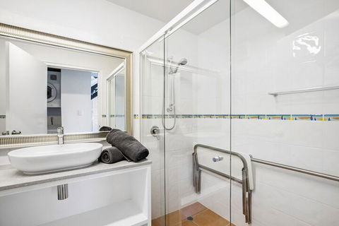 Galleries - 1/28 Peregian Esplanade - Peregian Beach - Your Accommodation 7