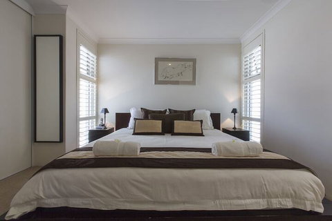 Gold Sands Beach Apartment - Your Accommodation 3