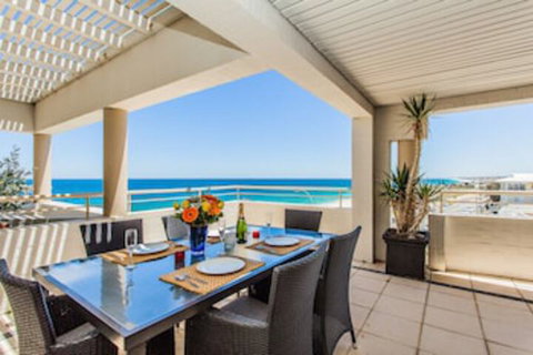 Gold Sands Beach Apartment - Your Accommodation 0