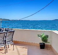 3 Bedroom Apartment Bayview Towers Unit 1 - Your Accommodation