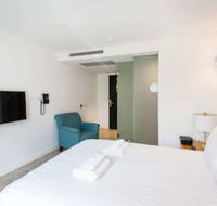 Stylish Studio With Balcony - Your Accommodation