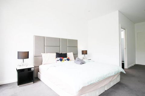 154 Wyndham - Your Accommodation 6
