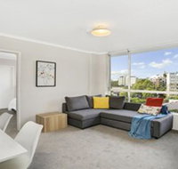 The Apartment Service RAND3