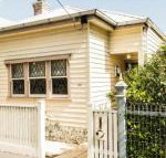 Simmers Serviced Apartments