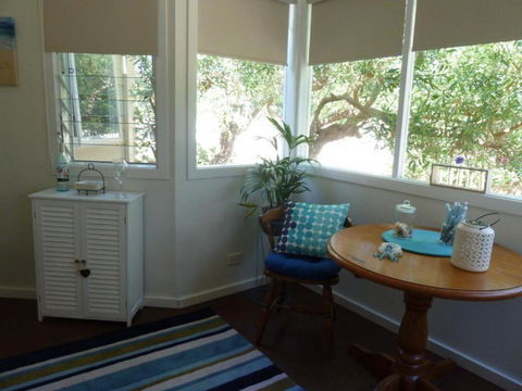 Lilys By The Lake Raymond Island Accommodation - Your Accommodation 2