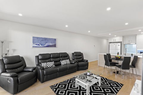 The Shoal Apartments Unit 410 / 4 8 Bullecourt Street - Your Accommodation 6