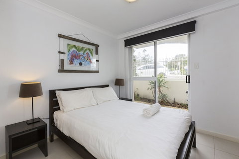 Cottesloe Cove Beach Apartment - Your Accommodation 1