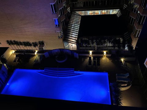 ARENA RESORT STYLE EXEC FREE NETFLIX WIFI WINE - Your Accommodation 5