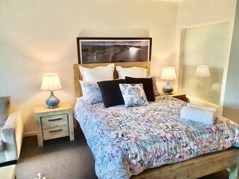 FAMILY ISLAND GETAWAY BEACHFRONT APARTMENT - Your Accommodation 5