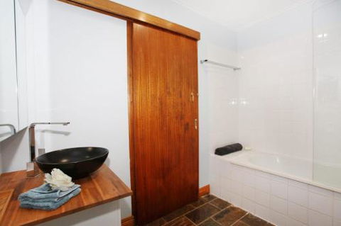 BEACH SHOPS & FABULOUS VACATION HOME! - Your Accommodation 0