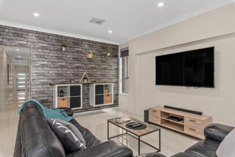 La Sienna - Your Accommodation 3