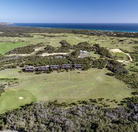 DREW Stay on St. Andrews Top Rated Golf Course