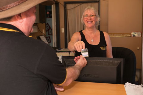 Abajaz Motor Inn - Your Accommodation 6