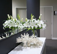 Springfield Lakes Boutique Hotel