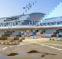 Nightcap at Ocean Beach Hotel