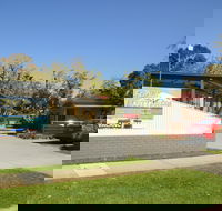 Kickback Cottages - Your Accommodation