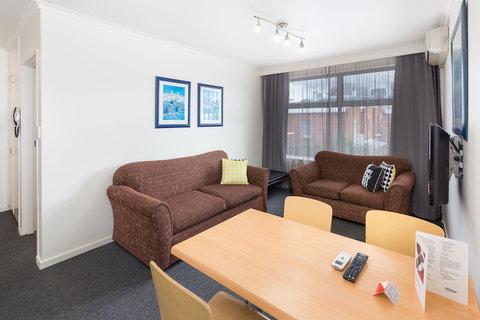 City Edge Serviced Apartments East Melbourne - Your Accommodation 2