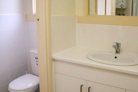 Hibiscus Heights - Your Accommodation 5