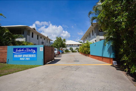 Seaforth Apartments - Your Accommodation 1