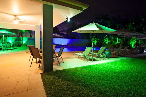 Seaforth Apartments - Your Accommodation 4