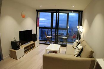 EQ Apartment - Your Accommodation 0