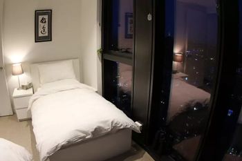 EQ Apartment - Your Accommodation 4