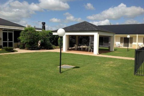 Mas Country Roma Explorers Inn Roma - Your Accommodation 0