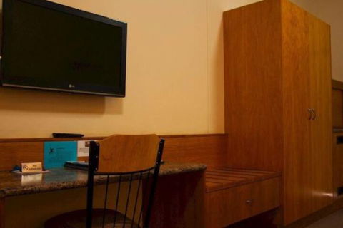 Mas Country Roma Explorers Inn Roma - Your Accommodation 6