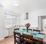 Wattle Grove Villa - Your Accommodation