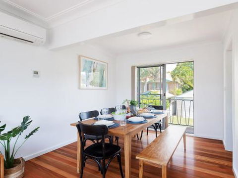 The Norburn 3 Norburn Avenue Aircon Boat Parking Close To Water & Clubs - Your Accommodation 1