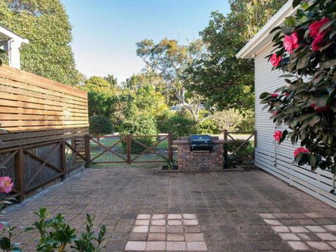 The Croft 11 Boulder Bay Rd Cosy Beach House With Aircon & Only 270m To The Beach - Your Accommodation 2