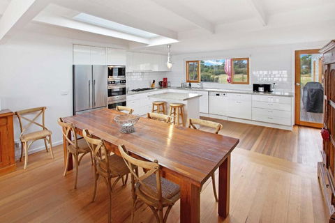 Waterfront Sanctuary Raymond Island Getaway - Your Accommodation 4