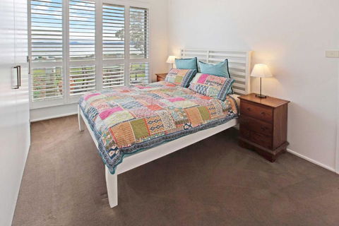 Waterfront Sanctuary Raymond Island Getaway - Your Accommodation 3