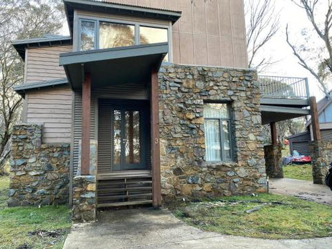 Alpine Walkabout Alpine Getaways - Your Accommodation 0
