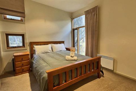 Alpine Walkabout Alpine Getaways - Your Accommodation 5