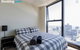 A Cozy CBD Suite With Spectacular City Views - thumb 2