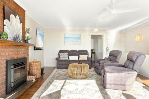 TASSIE SEASIDE SERENITY LAbode Accommodation - Your Accommodation 6