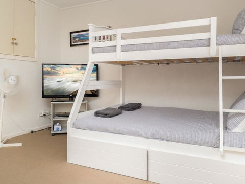 Dunsmore Lodge - Your Accommodation 2