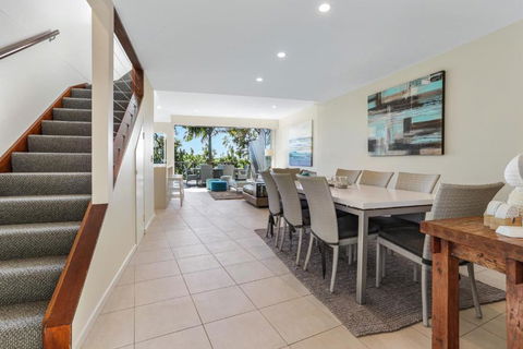 The Peachy Life Sunshine Beach - Your Accommodation 2