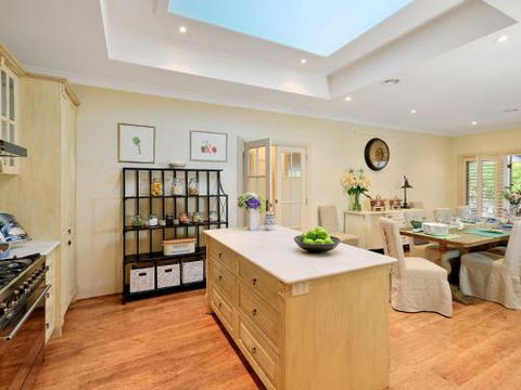 Mirrabooka Burrawang Beautiful Home & 3 Acres Of Gardens In The Southern Highlands - Your Accommodation 6