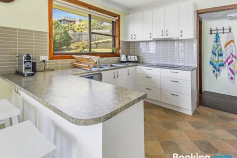 QUARTERDECK Gerringong 4pm Check Out Sundays - Your Accommodation 4