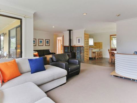 Take Time At Hyams Beach 4pm Check Out Sundays - Your Accommodation 2