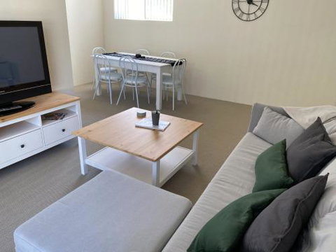 Flynns Retreat Everard Street - Your Accommodation 1