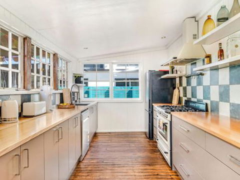 THE OASIS Werri Beach 4pm Check Out Sundays - Your Accommodation 5