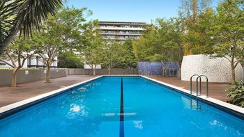 The Apartment Service ALXD2 - Your Accommodation 6