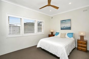 Two Bedroom Beachside Apartment CLOV4 - Your Accommodation 4