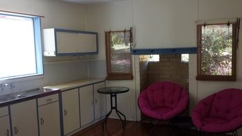 Holiday Makers - Your Accommodation 2