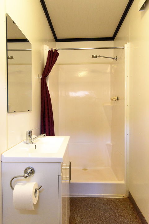 Oasis At Newman - Your Accommodation 3